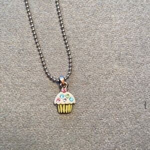 Cupcake necklace Tiny 17”‎ max length